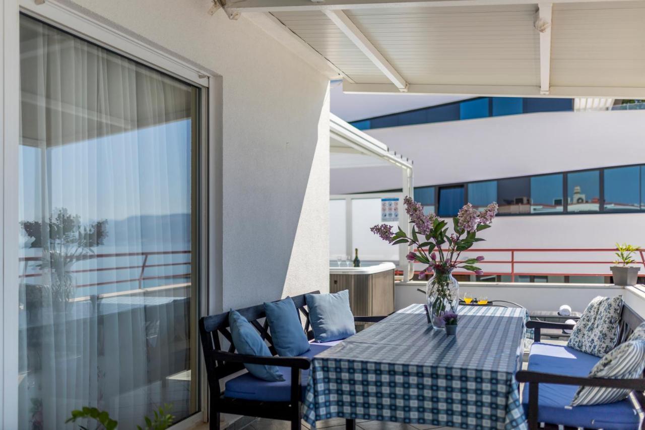 Seaside Penthouse With Hot Tub Sky Living Appartement Split Buitenkant foto