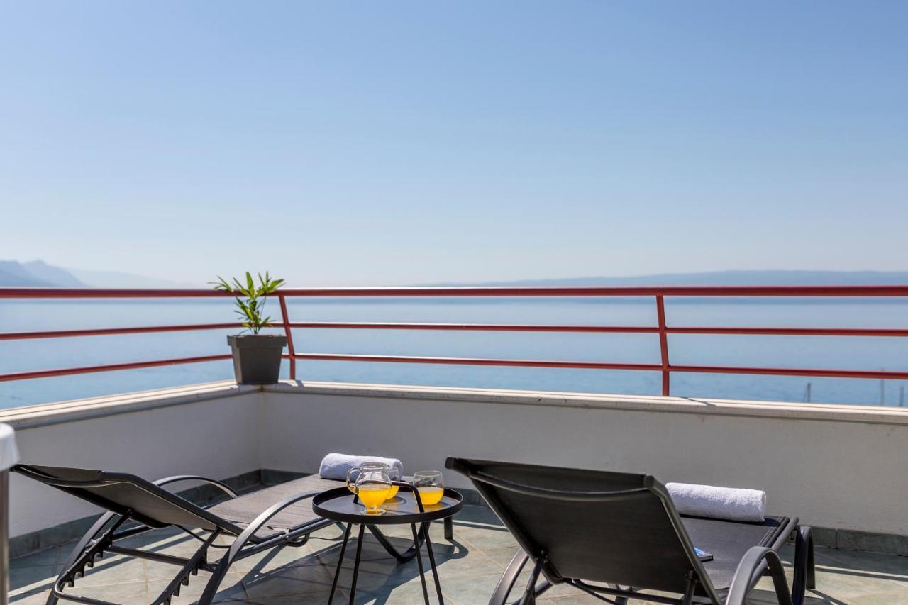 Seaside Penthouse With Hot Tub Sky Living Appartement Split Buitenkant foto