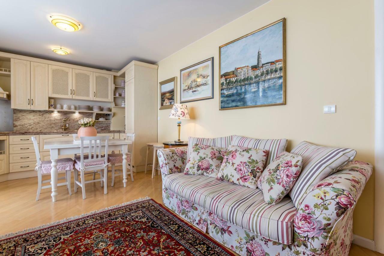 Seaside Penthouse With Hot Tub Sky Living Appartement Split Buitenkant foto