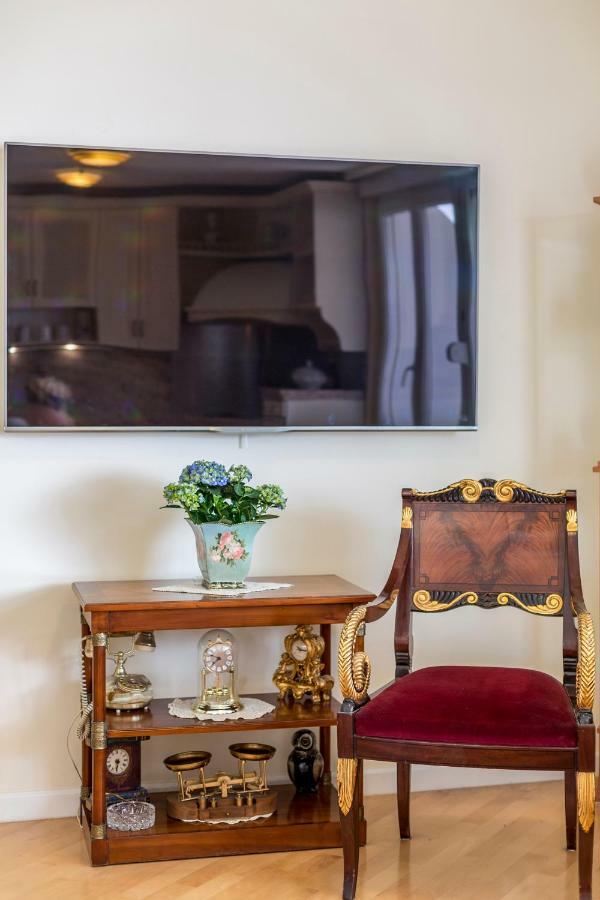 Seaside Penthouse With Hot Tub Sky Living Appartement Split Buitenkant foto